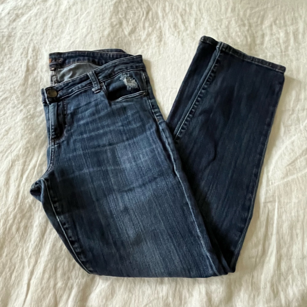 Kut from the Kloth Mid Rise Straight leg Jean Size 12